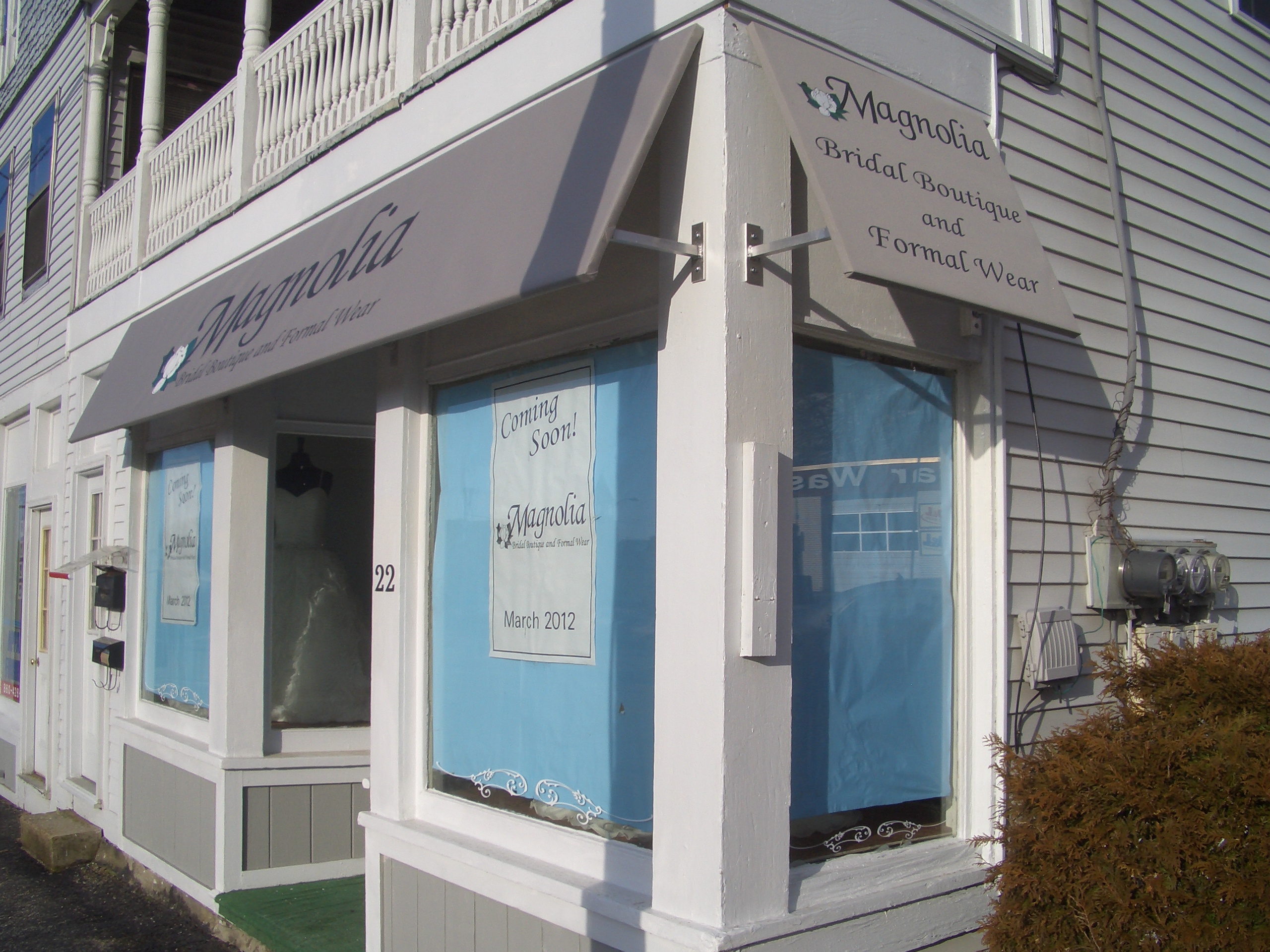 Awnings Graphics Unlimited CT/MA/RI SIGN DESIGNERS, FABRICATORS